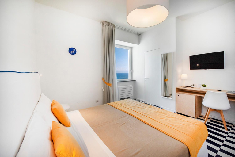 3, Le Tre Sirene Rooms, Salerno
