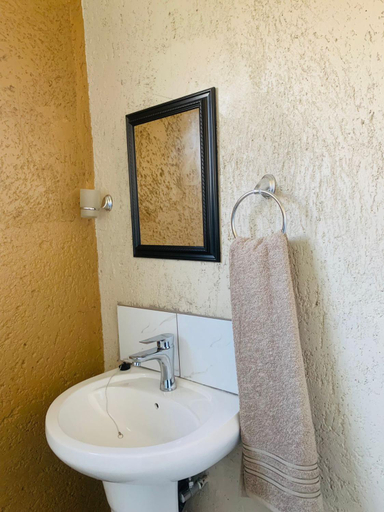 Bathroom 3, Asante sana guest house, City of Tshwane