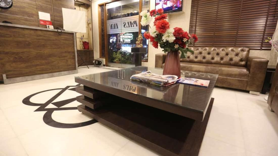 Public Area 3, Pals Inn, Delhi