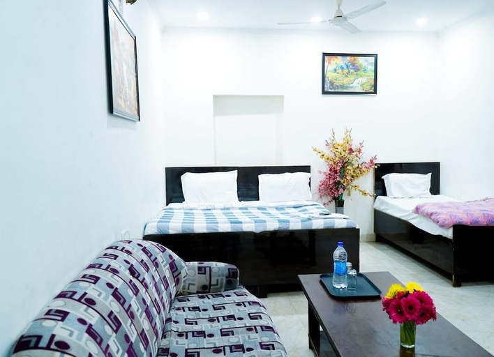 Bedroom 2, Roomshala 005 Tom & Jerry, Delhi
