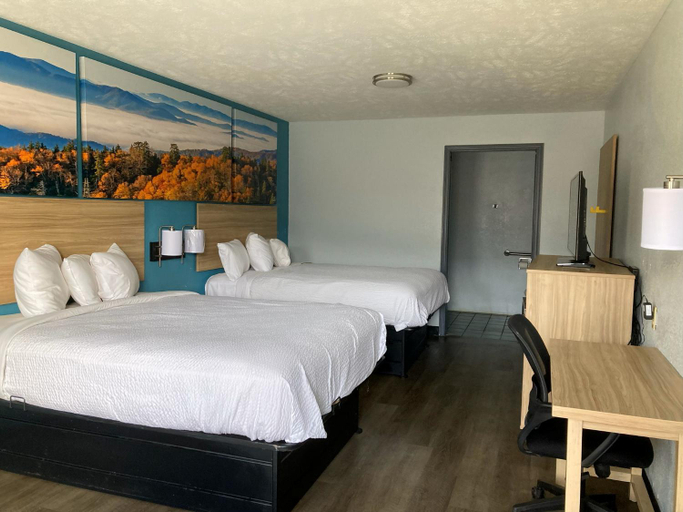 Bedroom 2, Days Inn by Wyndham Morristown, Hamblen