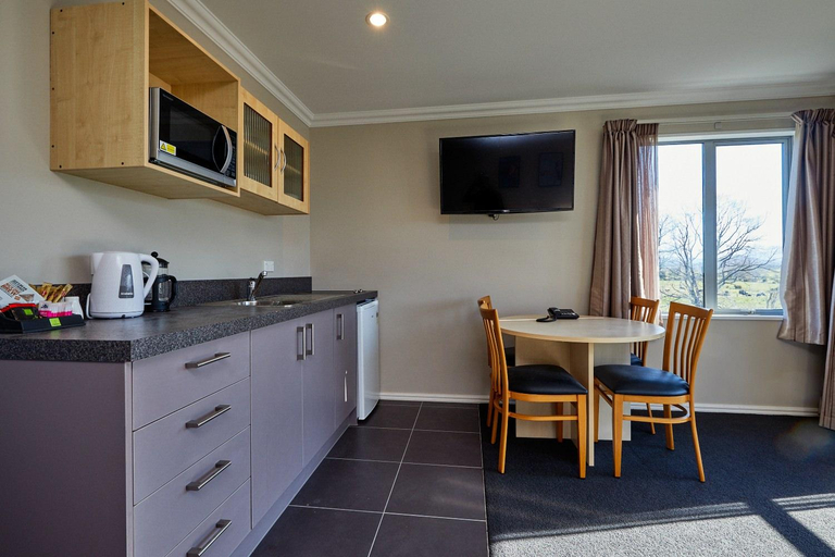 Others 5, Mondello Motels, Kaikoura