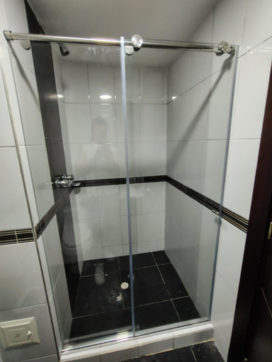 Bathroom 5, Hotel The MIRROR - Corferias - Movistar Arena, Santafé de Bogotá