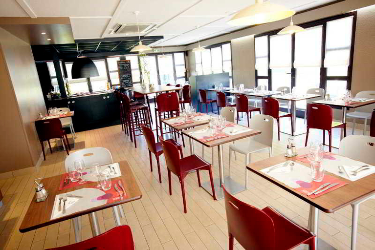 Food & Drinks 5, Campanile Pessac, Gironde