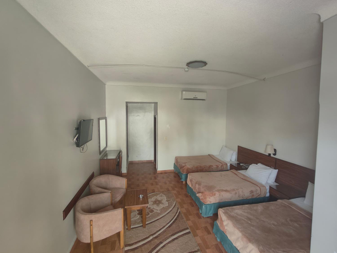 Bedroom 3, Motel King Mariout, Al-'Amriyah