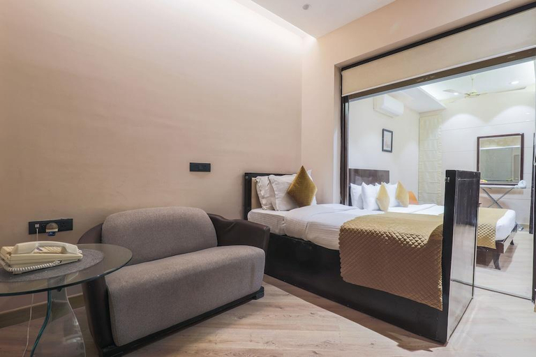 Bedroom 2, Cosy Grand, Chanakyapuri by The Cosy Hotels, Delhi