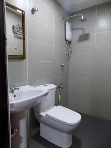 Bathroom 3, Alaxis Hotel, Kuala Lumpur