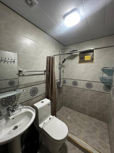 Bathroom 2, Hayat guesthouse nuratau mountain, Forish