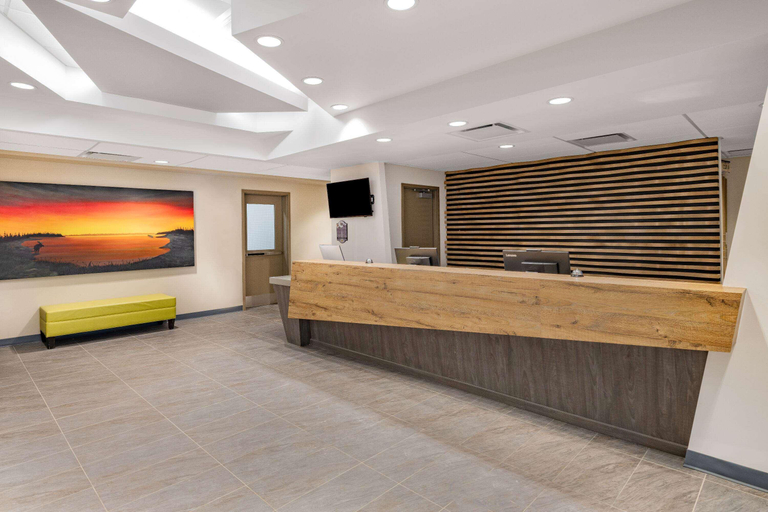 Public Area 2, Super 8 by Wyndham Moosonee, Cochrane