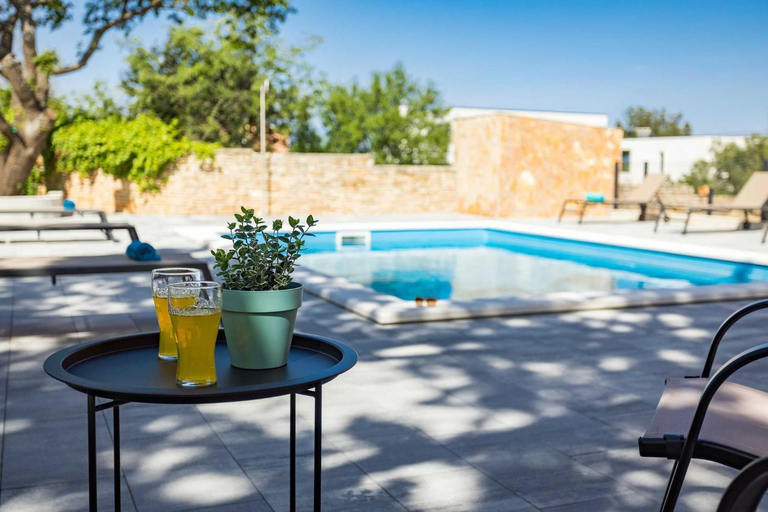 Sport & Beauty 2, Apartments Cesare with Shared Pool, Ližnjan