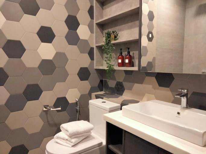 Bathroom 5, Ceylonz Suites Bukit Bintang I HomeBrickz, Kuala Lumpur