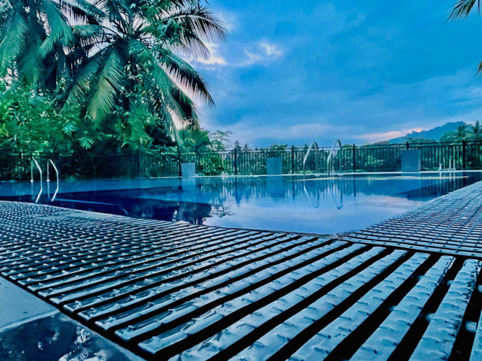 Others 3, Travellers Halt, Ratnapura