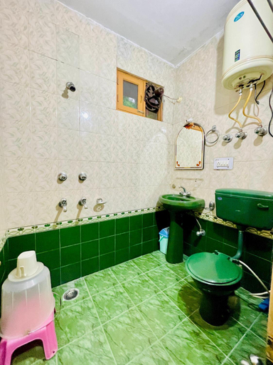 Bathroom 3, grand view lodge & restaurant, Kangra