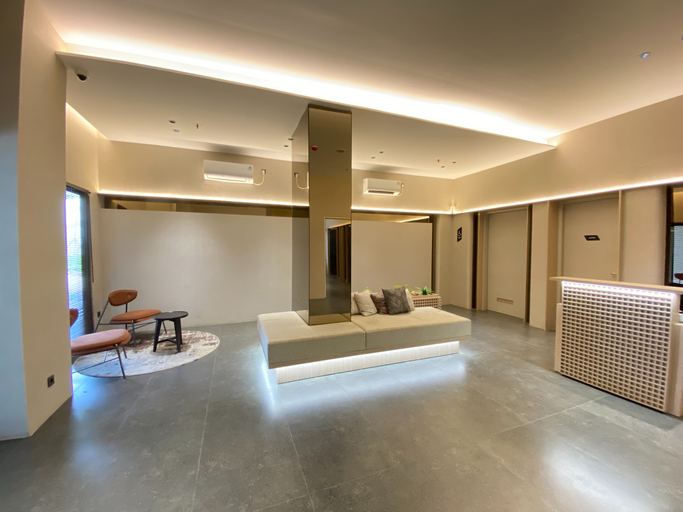 Others 4, White Accent Studio at Apartment Meikarta near Paramadina University By Travelio, Cikarang
