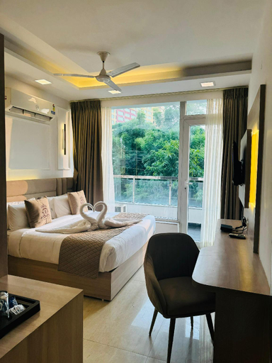 Bedroom, Hotel Royal Oak- Sector 40, Gurgaon