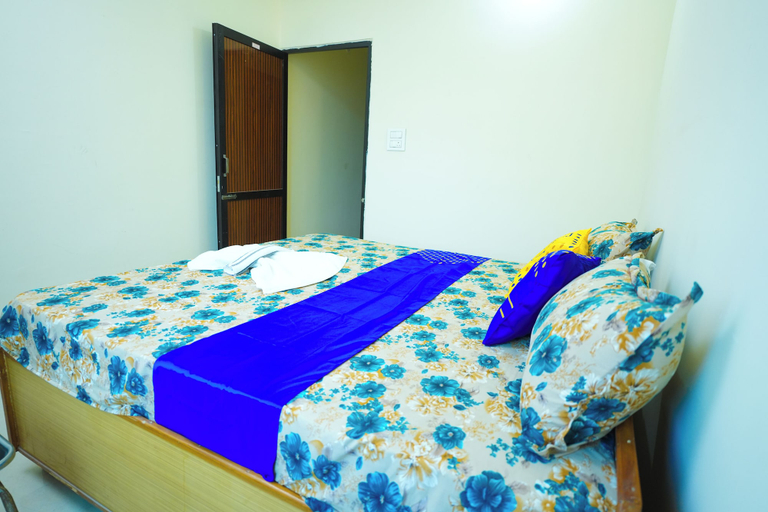 Room 5, G SQUARE Rooms, Rupnagar