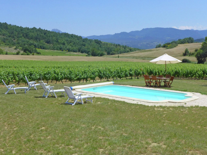 Sport & Beauty 2, Villa in Conilhac with Private Terrace, Aude