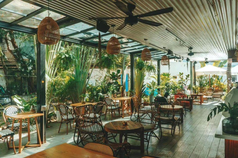 Food & Drinks 5, Sanya IPK Backpackers Hostel , Sanya