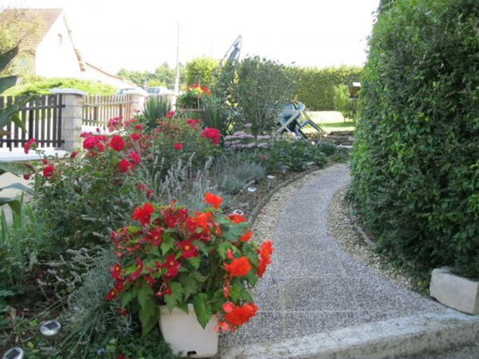 Others 3, Chalet cosy avec cheminee et animaux acceptes - FR-1-585-144, Meuse