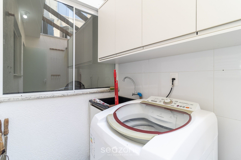 Interior 5, Apt w Balcony in a Privileg Location in BC Bfh0101, Balneário Arroio do Silva