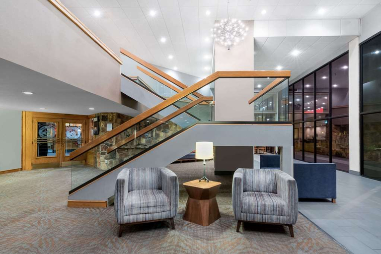 Public Area 3, Doubletree By Hilton Laredo, Webb