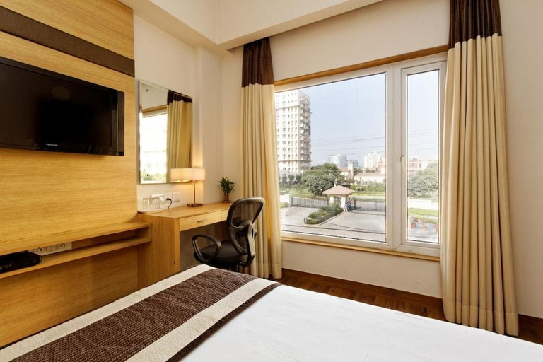 Bedroom 3, Silver Oak Hotel, Gurgaon