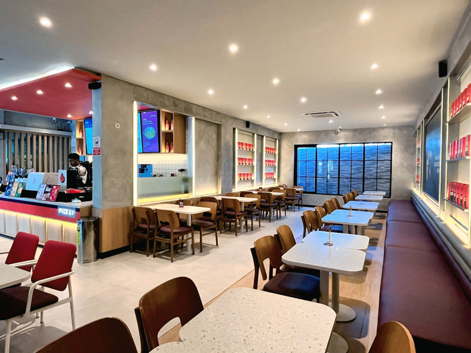 Food & Drinks 3, Avira Hotel Panakkukang - Makassar, Makassar