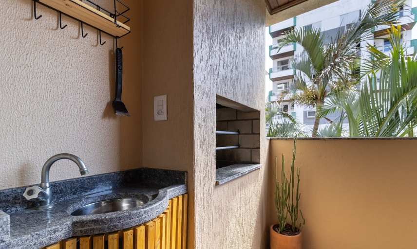 Property grounds 2, Beautiful apt 650m From Ufsc Floripa-sc Idc0102, Florianopolis