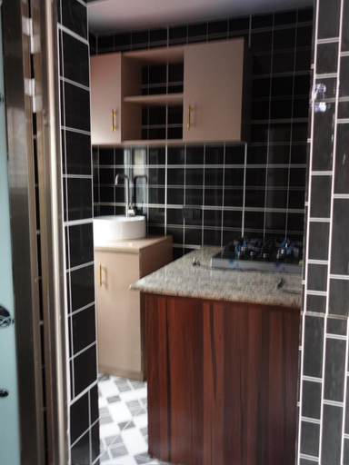 4, promise arena apartments, Ikpoba-Okha