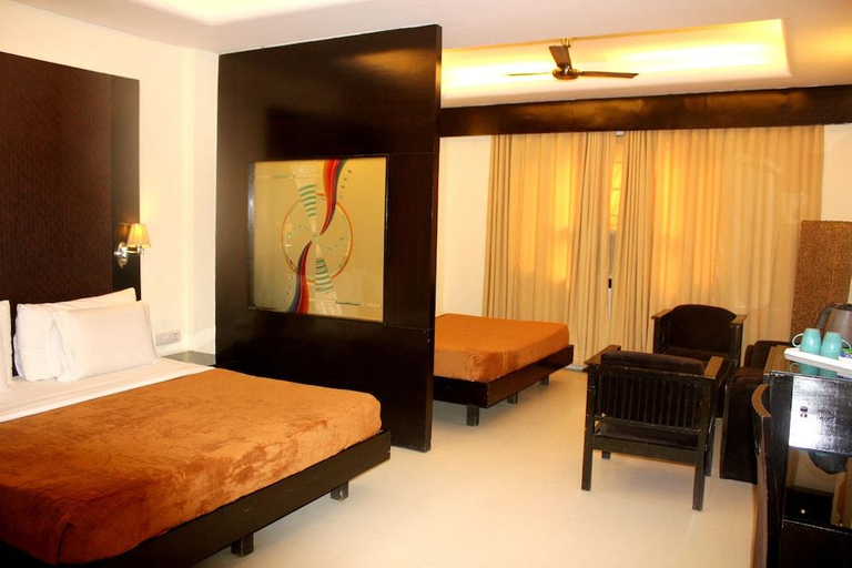 Bedroom 2, Hotel Aman Palace-Rajouri Garden, Delhi