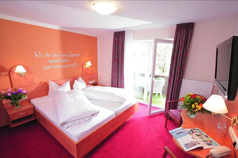 Bedroom 4, Hotel Seeblick, Traunstein