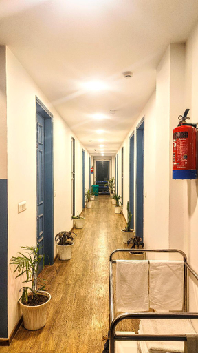 Others 5, Mavens White Gurgaon, Gurgaon