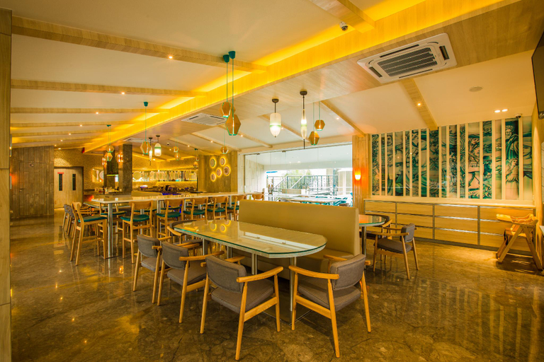 Food & Drinks 5, Royal Land Luxury Tent Resort, Satara