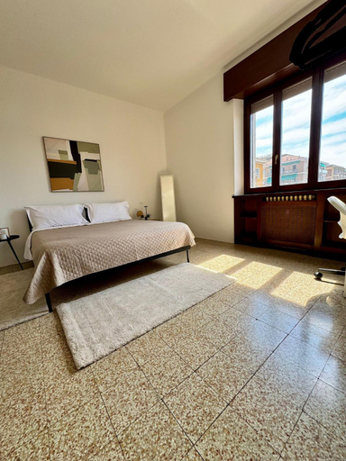 Others 5, Romantica Verona, Verona