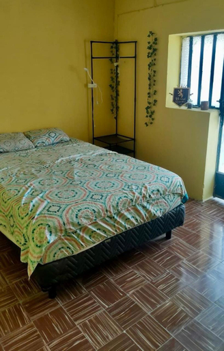 Others 3, Hostal Republic, Mérida