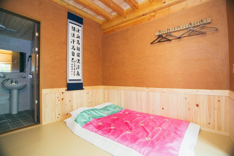 Bedroom 4, Laon Hanok Gguljam, Jeonju