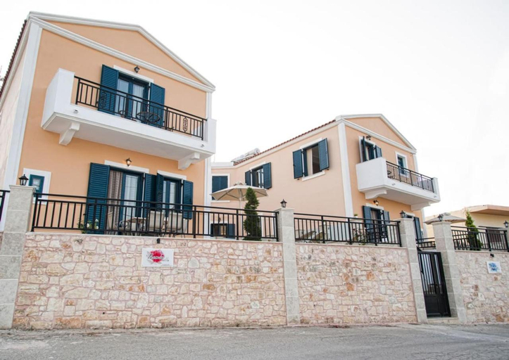 Others 4, Peonia and Ortansia Villas - Few Steps from the beach, Crete