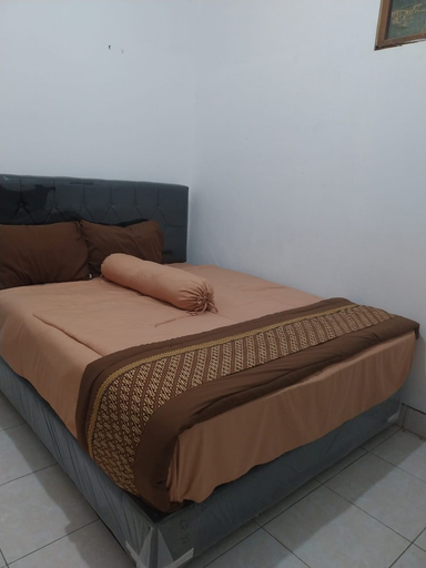 Bedroom 3, Ndalem Surya Malioboro, Yogyakarta