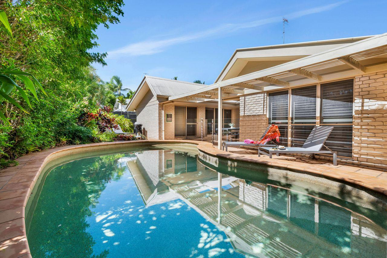 2, Witta Circle 24, Noosa - Noosa-Noosaville