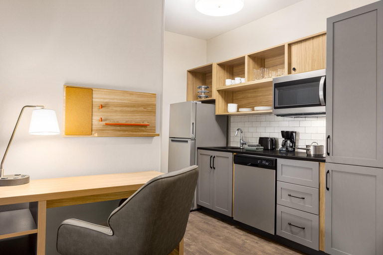 Bedroom 4, Candlewood Suites WEST MEMPHIS by IHG, Shelby