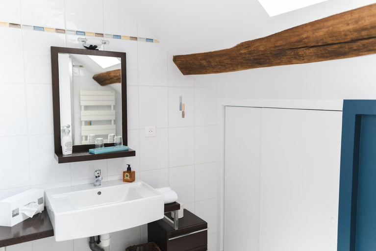 Bathroom 3, Domaine de Jouarre, Seine-et-Marne