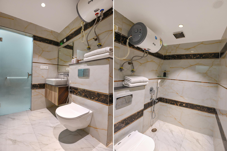 Bathroom 4, Fabhotel Grand Palazzo I, Delhi