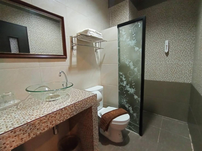 Bathroom 3, Kireeya Villa, Muang Phetchaburi