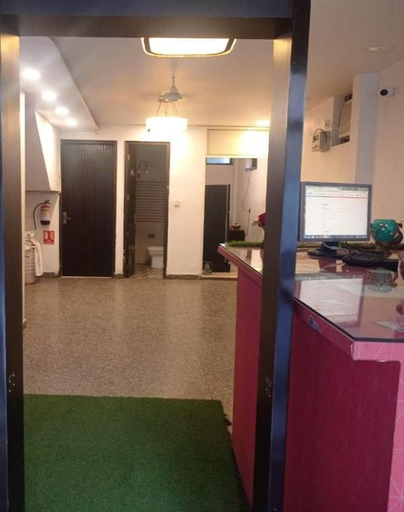 Others 3, OYO 19132 K Residency, Delhi