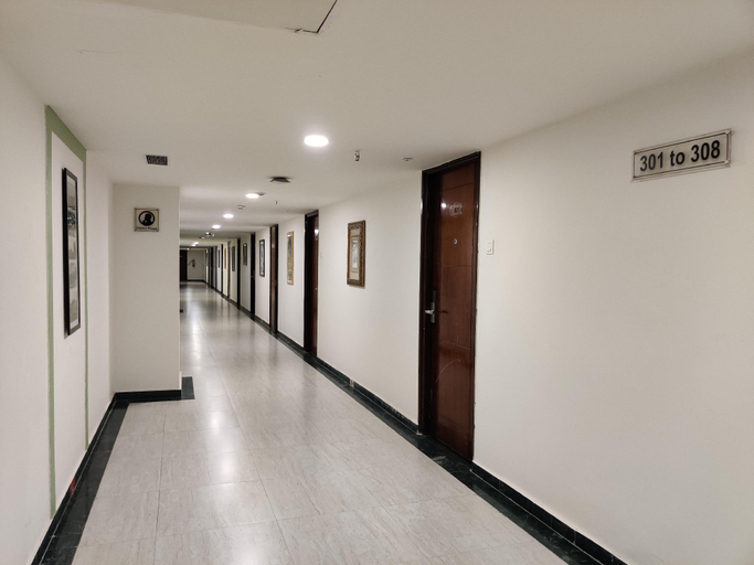 Others 4, Green Palms Hotel Pacific Mall, Gautam Buddha Nagar