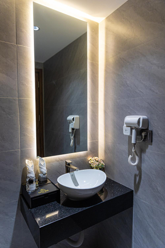 Bathroom 3, Chu Gia hotel - Mong Cai, Móng Cái