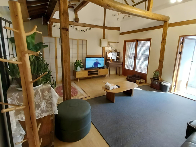 Others 3, Inside Hanok, Jeonju