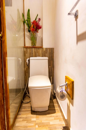 Bathroom 3, Villa Surf Beach, Galle Four Gravets