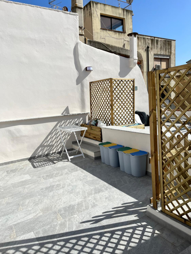 Others 2, AlgueRoof, Sassari