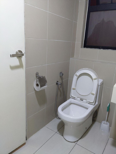 Bathroom 3, Cozy Apartment for Two - KANVAS SOHO Cyberjaya , Sepang